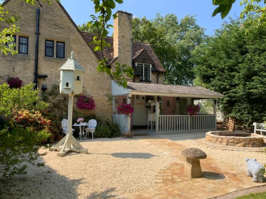 Piglet Lodge Pebworth Bagian luar foto